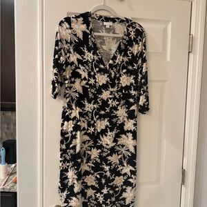 J. Jill Black and Cream Floral Long Sleeve Dress